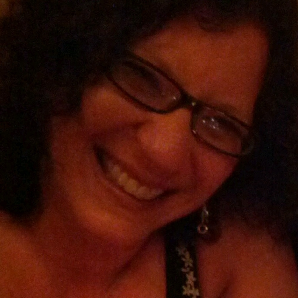 Meet your Posher, Lisa